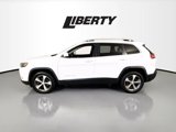 Used 2020 Jeep Cherokee Limited image 4