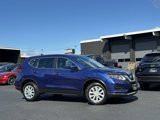 Used 2017 Nissan Rogue S image 2