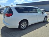 Used 2022 Chrysler Voyager LX image 3