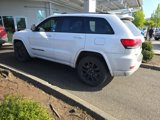 Used 2018 Jeep Grand Cherokee Altitude image 3