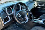 Used 2017 Chevrolet Equinox LT w/ Convenience Package image 2