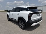 Used 2025 Nissan Kicks SV w/ SV Premium Package image 3