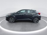 Used 2021 Toyota C-HR LE image 5