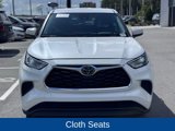 Used 2021 Toyota Highlander L image 3