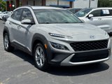 Used 2022 Hyundai Kona SEL w/ Convenience Package image 4
