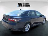 Used 2021 Toyota Camry LE image 3
