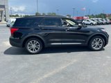 Certified 2022 Ford Explorer XLT w/ Equipment Group 202A image 3