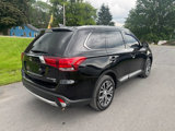 Used 2017 Mitsubishi Outlander SEL image 4
