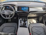 Used 2024 Volkswagen Atlas Cross Sport SE image 3