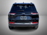 Used 2023 Jeep Grand Cherokee Limited image 6