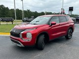 Used 2024 Mitsubishi Outlander SE image 2