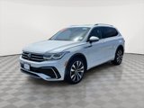 Used 2022 Volkswagen Tiguan SEL R-Line image 3