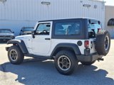 Used 2015 Jeep Wrangler Rubicon w/ Power Convenience Group image 4