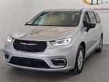 Certified 2024 Chrysler Pacifica Touring-L image 4