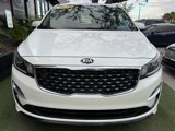 Used 2019 Kia Sedona L image 2