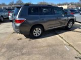 Used 2011 Toyota Highlander SE image 6
