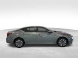 Used 2023 Nissan Altima 2.5 SV image 3