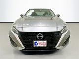 Used 2023 Nissan Altima 2.5 SV w/ SV Premium Package image 2