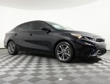 Used 2023 Kia Forte LXS image 3