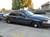 Used 2003 Ford Crown Victoria Police Interceptor image 3