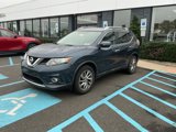 Used 2015 Nissan Rogue SL image 2
