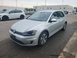 Used 2016 Volkswagen e-Golf SEL Premium image 4
