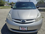 Used 2009 Toyota Sienna LE image 2
