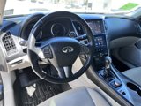 Used 2017 INFINITI Q50 3.0t Premium image 3