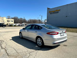 Used 2016 Ford Fusion SE image 5