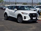 Used 2023 Nissan Kicks SV image 2