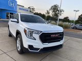 Used 2023 GMC Terrain SLE w/ Driver Convenience Package image 2