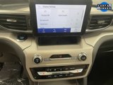 Used 2023 Ford Explorer XLT w/ Equipment Group 202A image 4