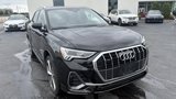 Used 2020 Audi Q3 2.0T Premium Plus image 2