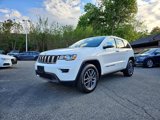 Used 2019 Jeep Grand Cherokee Limited w/ Trailer Tow Group IV image 3