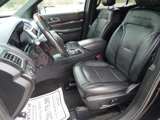 Used 2016 Ford Explorer Platinum image 2