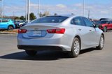 Used 2017 Chevrolet Malibu L image 3