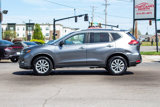 Used 2017 Nissan Rogue SV image 3