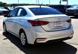 Used 2020 Hyundai Accent SE image 3