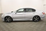 Used 2017 Honda Accord Touring image 4