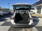 Used 2022 Ford Escape SE w/ SE Sport Appearance Package image 5