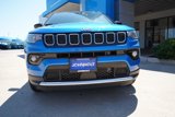 Used 2023 Jeep Compass Limited image 3