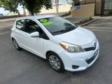 Used 2013 Toyota Yaris L image 3