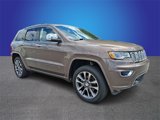 Used 2017 Jeep Grand Cherokee Overland image 3