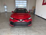 Used 2023 Toyota Camry LE image 3