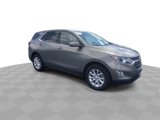 Used 2018 Chevrolet Equinox LT image 2