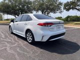 Used 2021 Toyota Corolla LE image 3