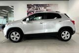 Used 2020 Chevrolet Trax LT w/ LT Convenience Package image 3