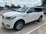 Used 2018 Lincoln Navigator Premiere image 2