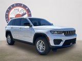 New 2025 Jeep Grand Cherokee Laredo X image 2