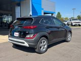 Used 2022 Hyundai Kona SEL image 3